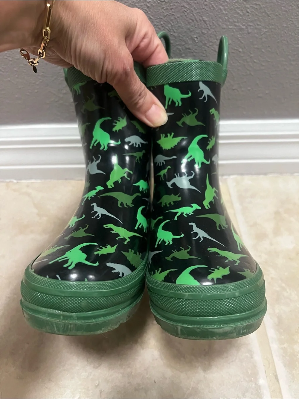 Kids' Lily and Dan Black Rain Boots with Green Dinosaur Print, size 11-12
